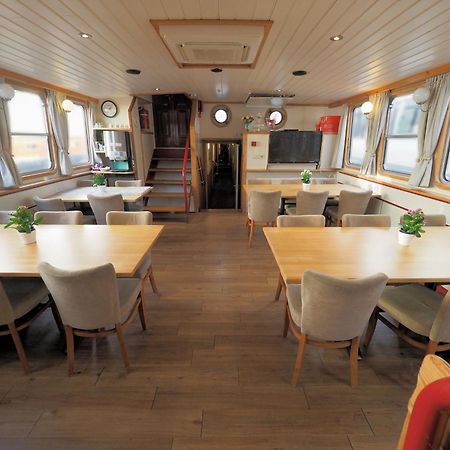 Botel Sailing Home Amsterdam Dış mekan fotoğraf