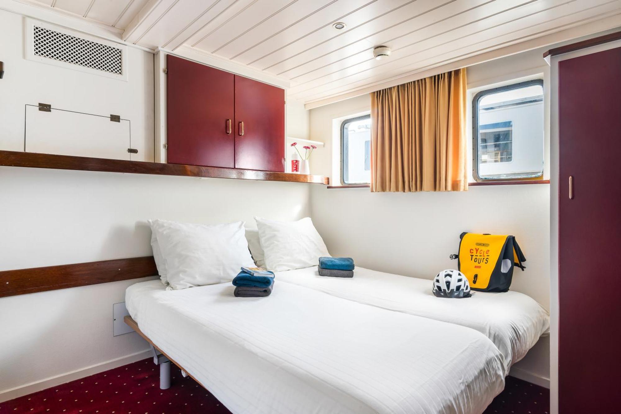 Botel Sailing Home Amsterdam Dış mekan fotoğraf